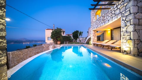 Villa Majestic | Heated Pool & Endless Sea Views