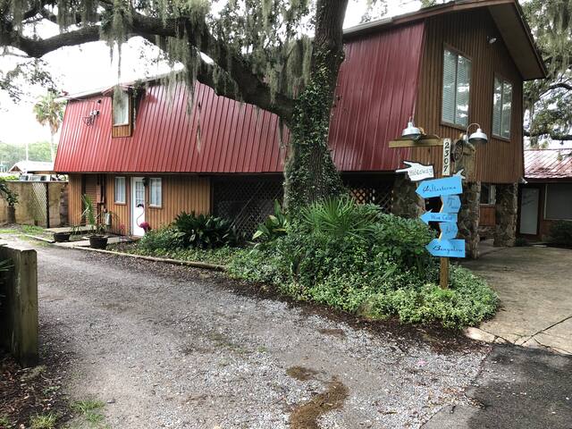 "The Wine Cellar" Perfect Private Getaway