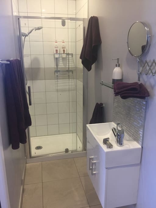 En Suite Shower