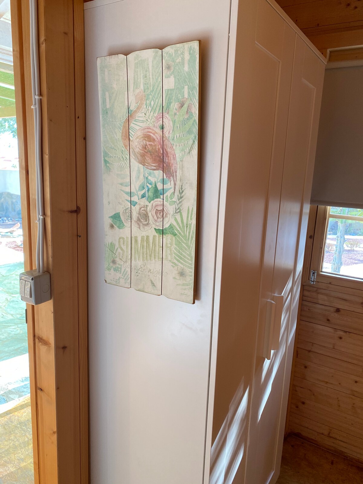 - ห้องนอนคู่พร้อมเตียงสองชั้น