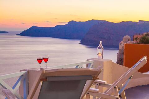Pano Meria Cave House Two in Oia