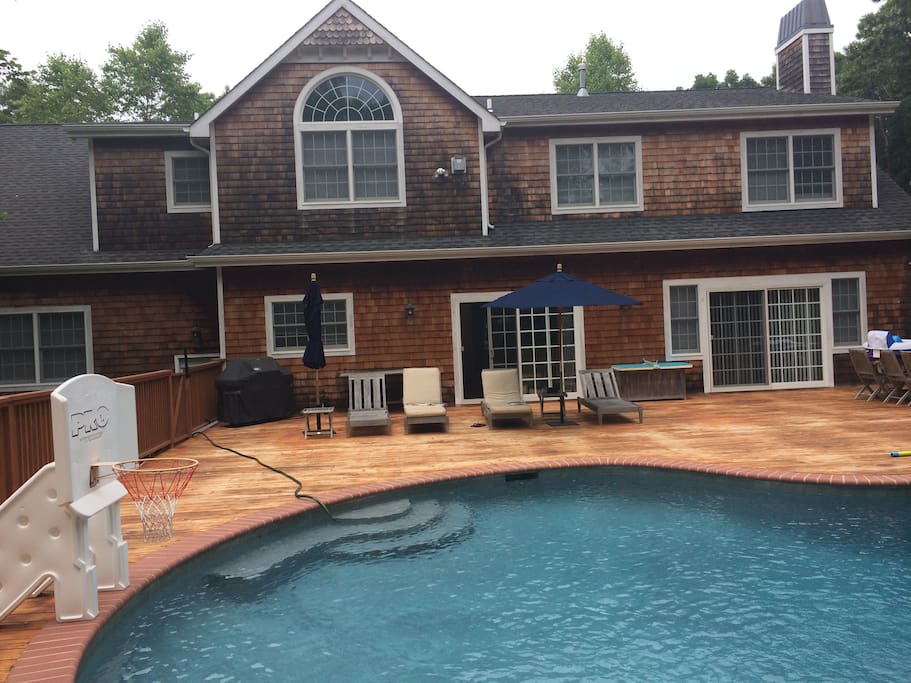 Pool/Deck