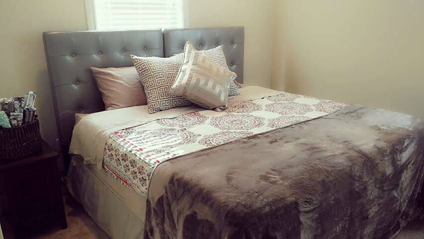 Stylish Private Memry King Near Bart Outlet BB