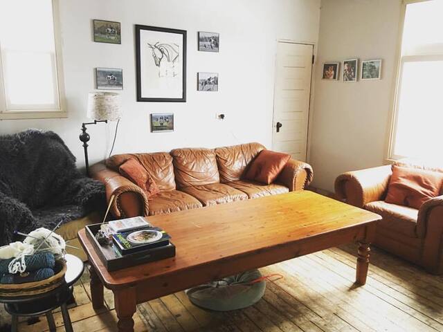 Airbnb Caledonia Vacation Rentals Places To Stay Ontario