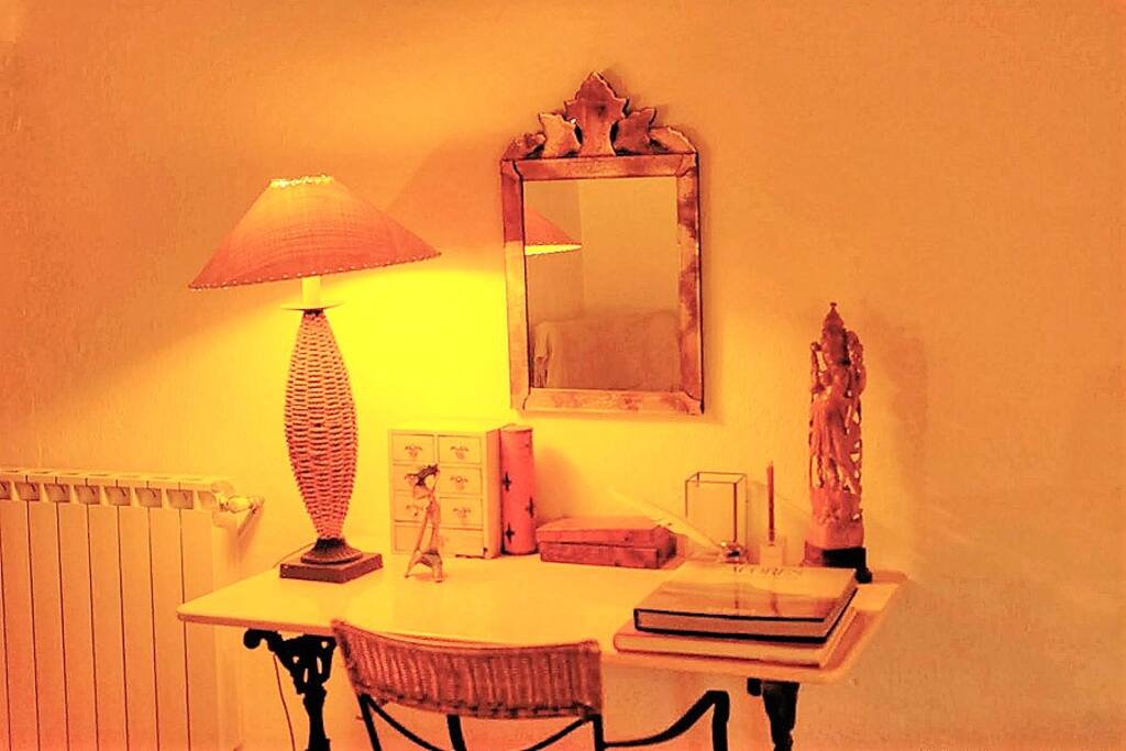Detail of the bedroom