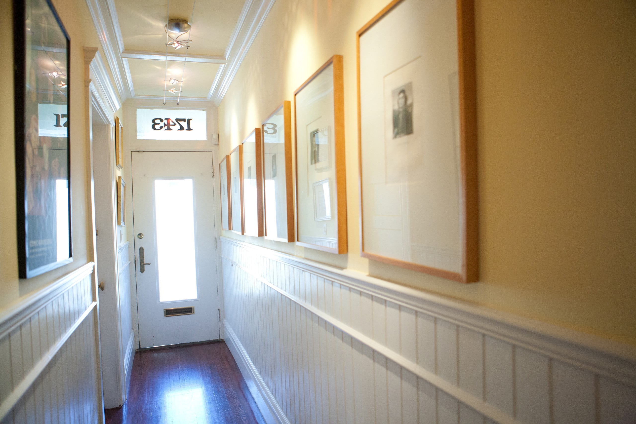 Elegant Victorian Flat in Haight - Image 17