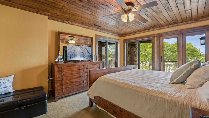 Dormitorio 3, nivel inferior
Cuna doble tamaño king y plegable