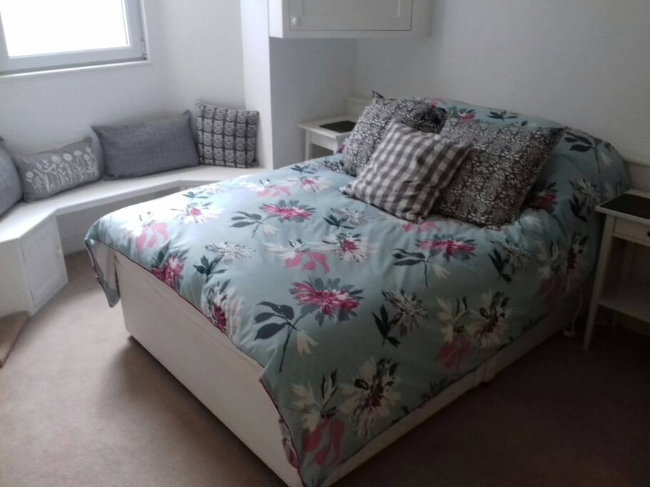Comfy double bed
