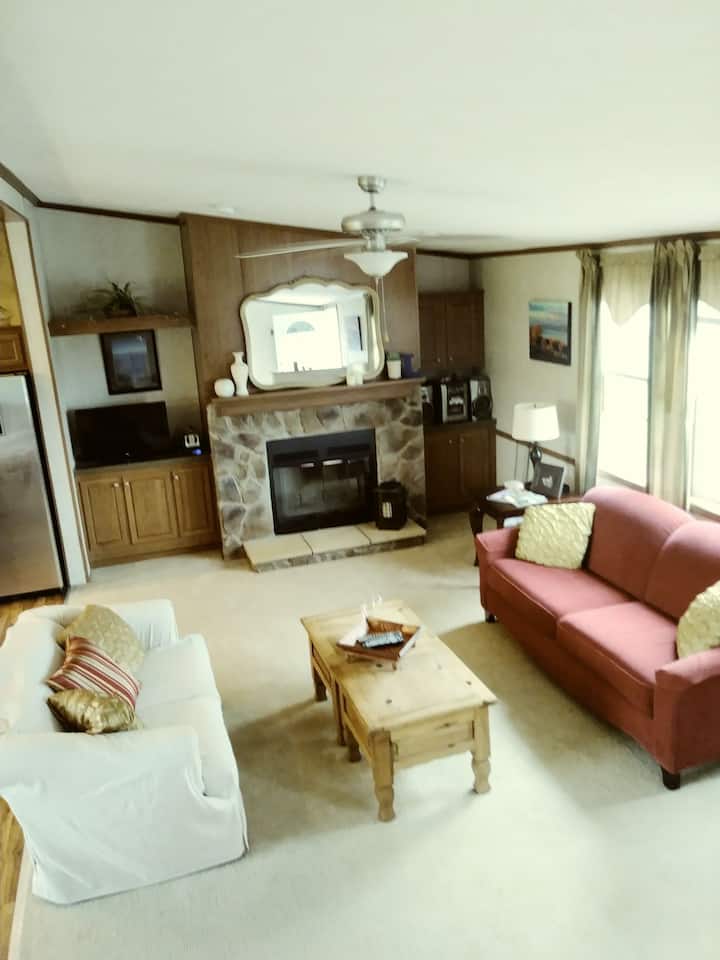 Country Lake Getaway - Finger Lakes, NY