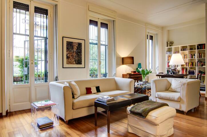 CityLife: super-sleek italian charme gallery image 2