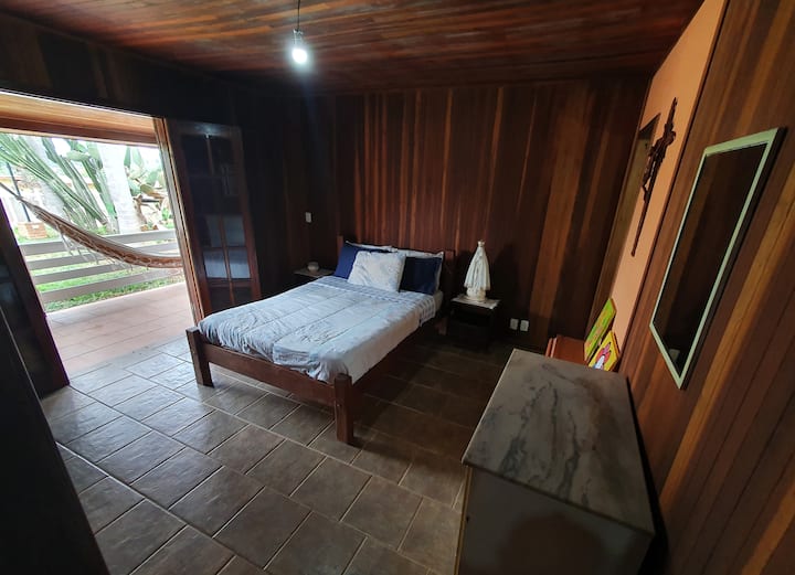 Suite principal con acceso al balcón