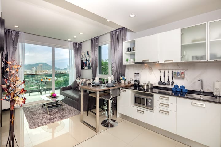 Great view 1 Bedroom apartment @Patong, 50 sq.m.