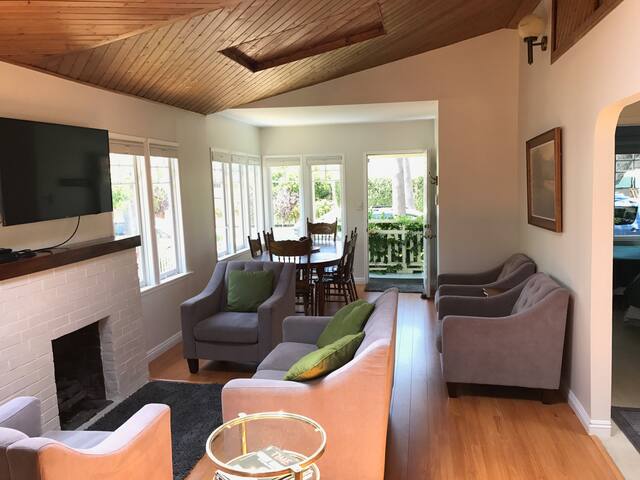 THE HOWLAND HOUSE: Your own house in Venice Beach! gallery image 3