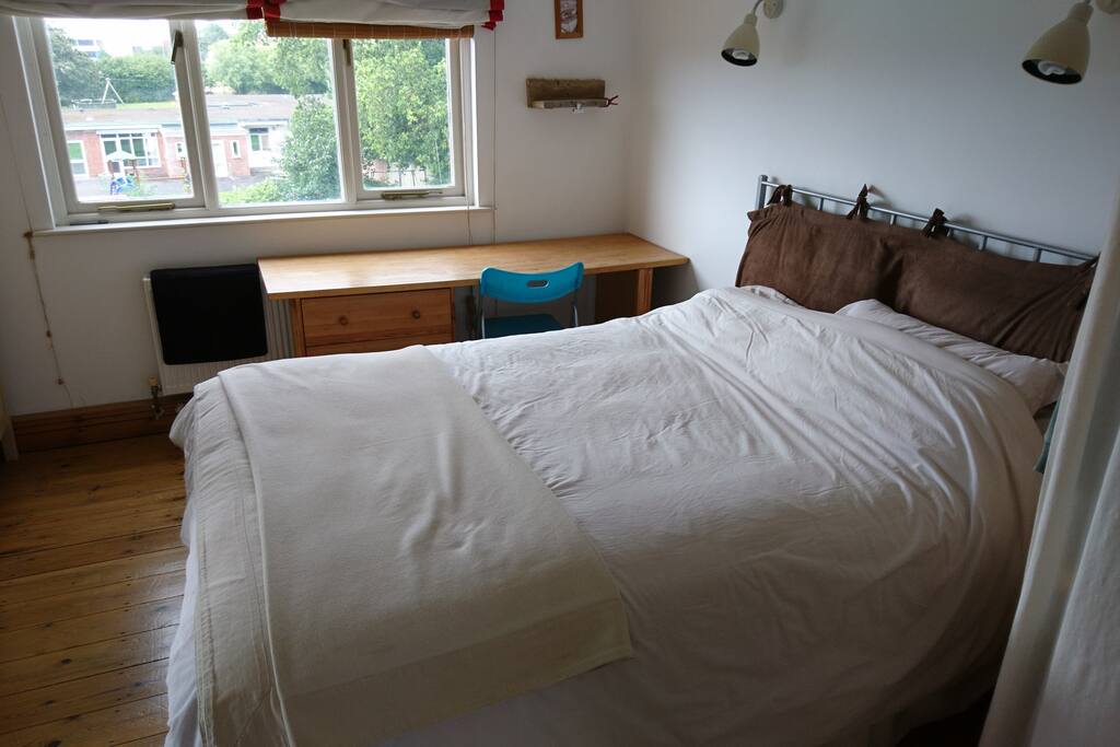 loft room King Size bed