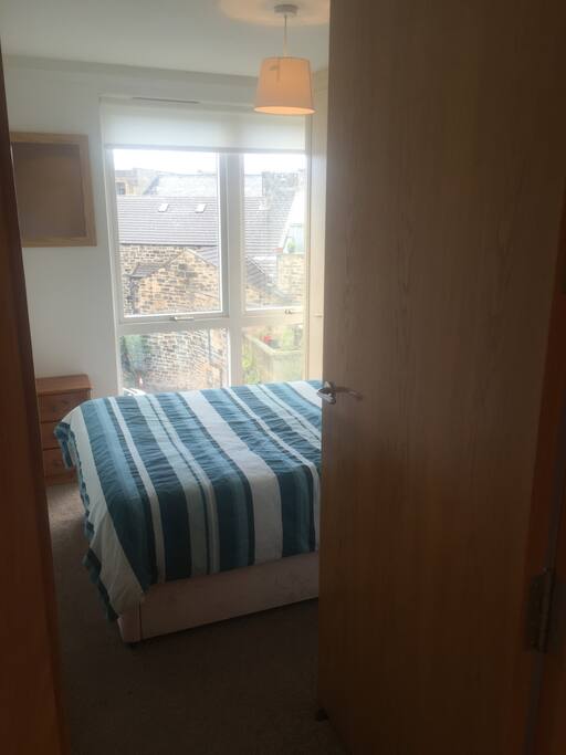 Guest bedroom
