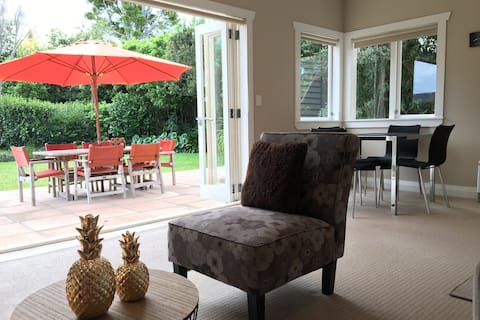 Seclusion in Central Auckland