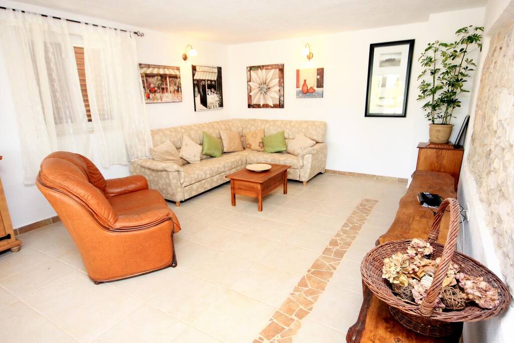 Living room 1, Surface: 25 m²
