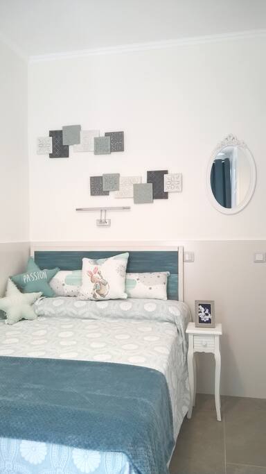 BLUE Room 1