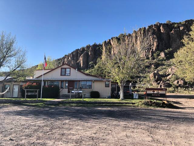 Airbnb Balmorhea Vacation Rentals Places To Stay Texas