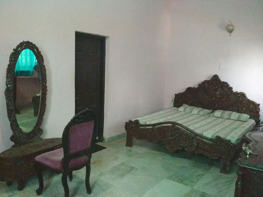 Spacious room