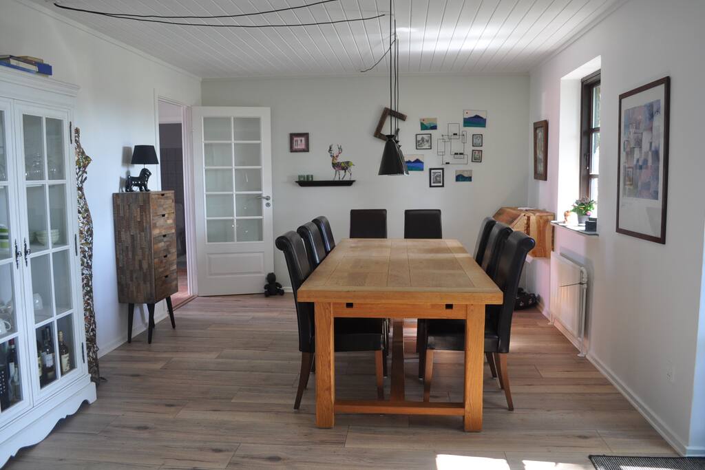 the dinning place in living room
