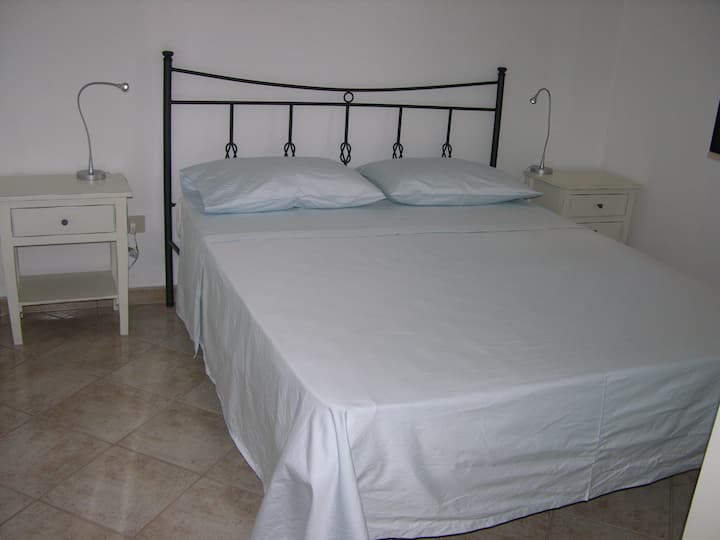 Apartament jeshil me dhomë gjumi