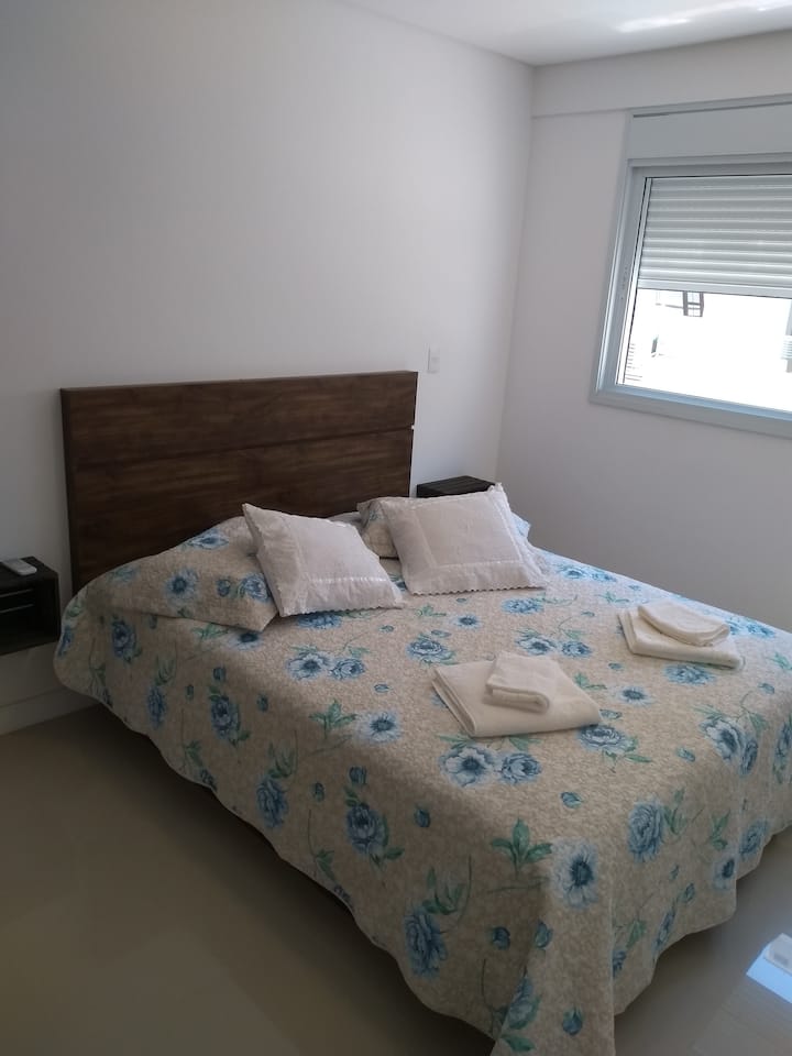 Суит: двойно легло