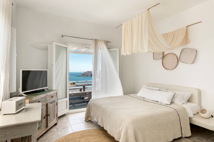 Sunset Pool Villa gallery image 5