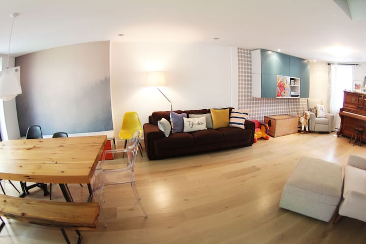 Modern house in Le Plateau