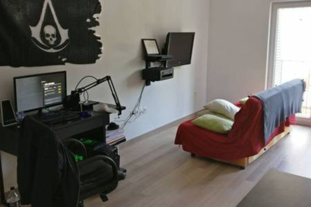 Salon avec bureau