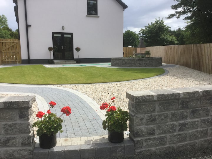 Top 6 Airbnb Vacation Rentals In Antrim, UK Updated 2024 Trip101