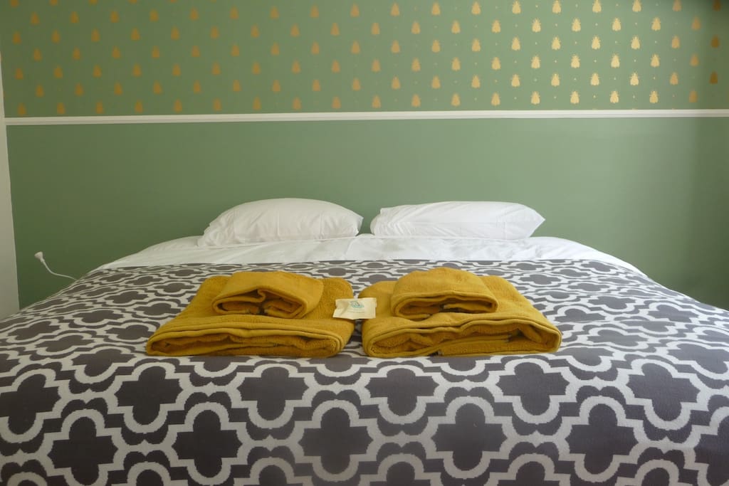 Super King or can split into two single beds