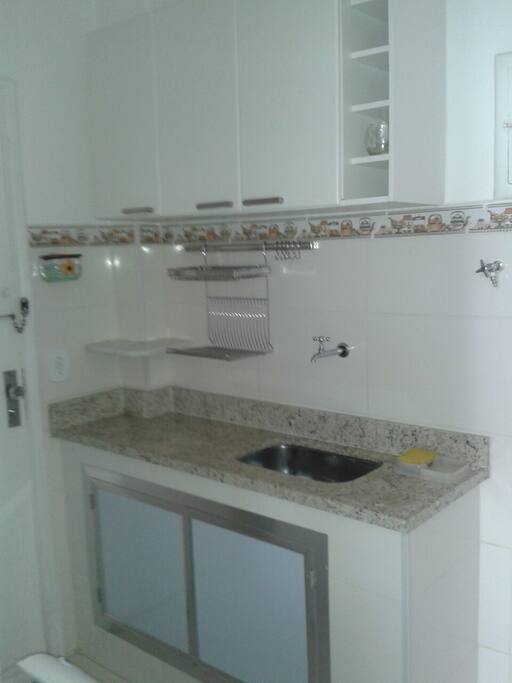 full kitchen