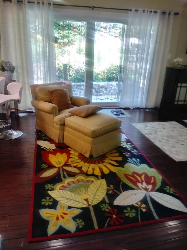 Stamford - Room With Private Bathroom. - Stamford, CT