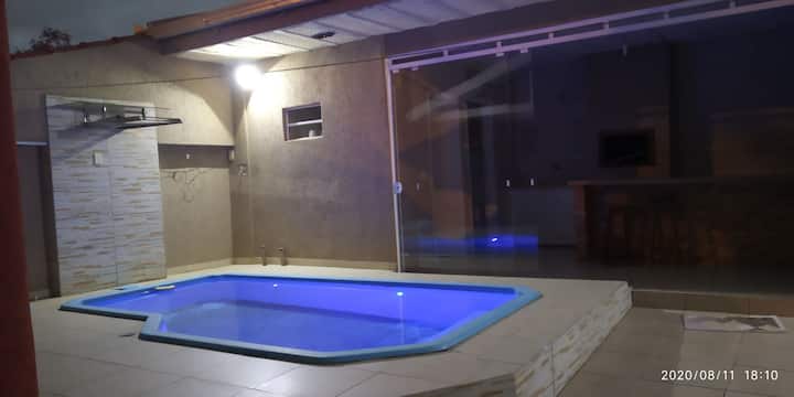 Casa Com Piscina Pertinho Da Praia - Matinhos