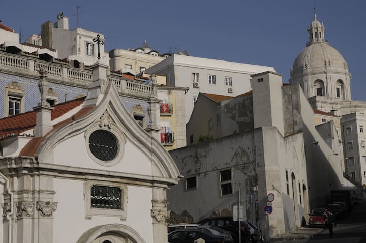 Alfama,lisbon--window Of The World - Santiago, Portugal