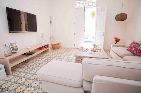 Successful Airbnb property: Exclusive Boutique House in the Historic Center in Santa Marta
