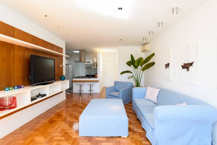 Lovely penthouse with a stunning view in Ipanema gallery image 5