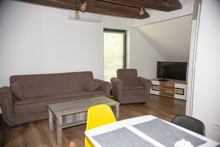 พื้นที่นั่งเล่น