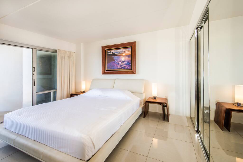 Spacious King Bed