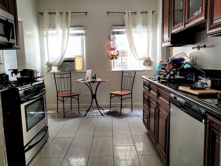 fully equipped kitchen