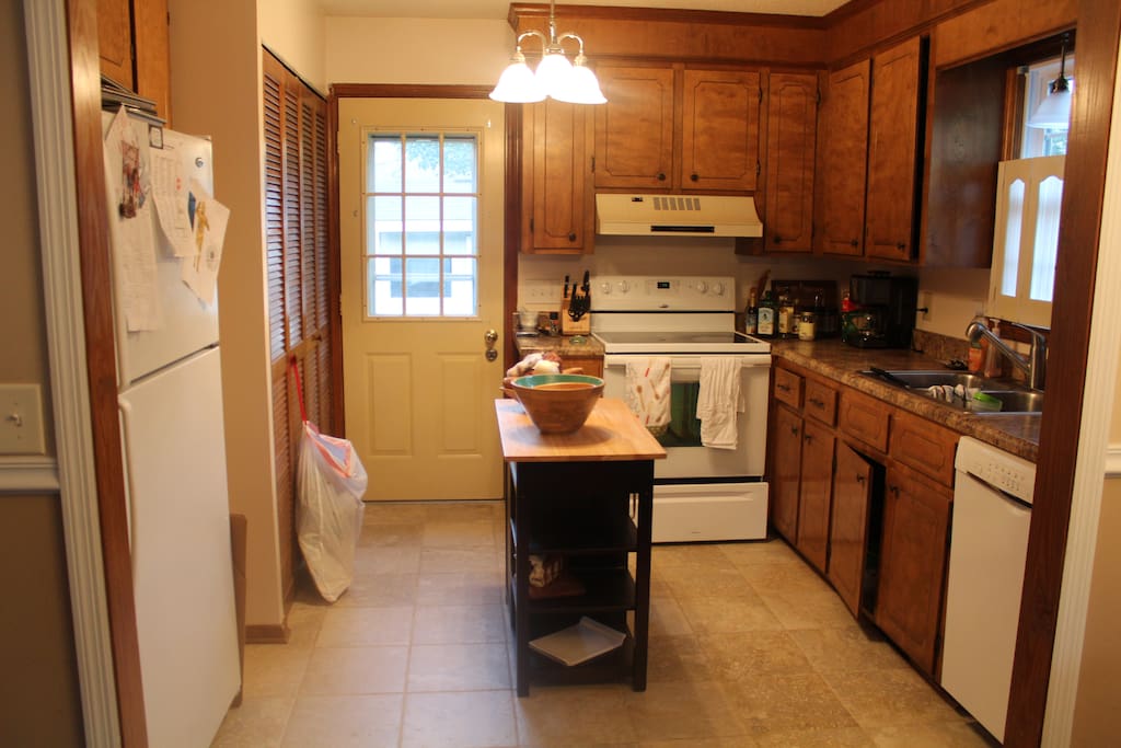 Kitchen (shared area; washer/dryer behind doors)