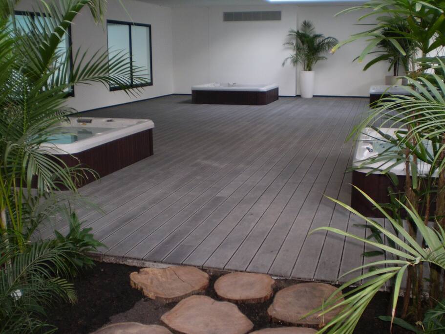 jacuzzis