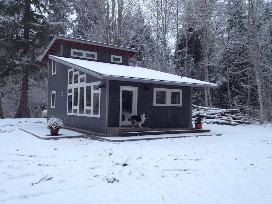 Country Guesthouse Cottages for Rent in Deming, Washington, United States