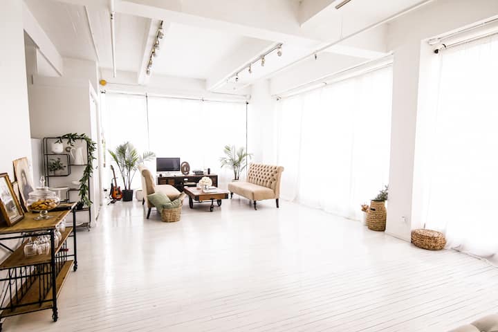 The White Loft - Milwaukee, WI
