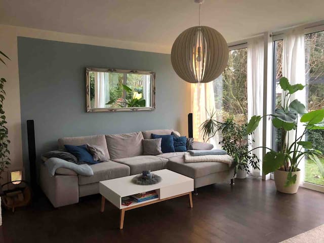 Oasis in the urban jungle – 150 qm green/citynear gallery image 4