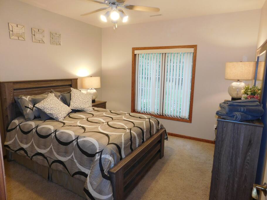 2nd Bedroom