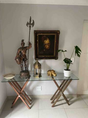 Fish Hoek Mountainside home with panoramic views gallery image 4