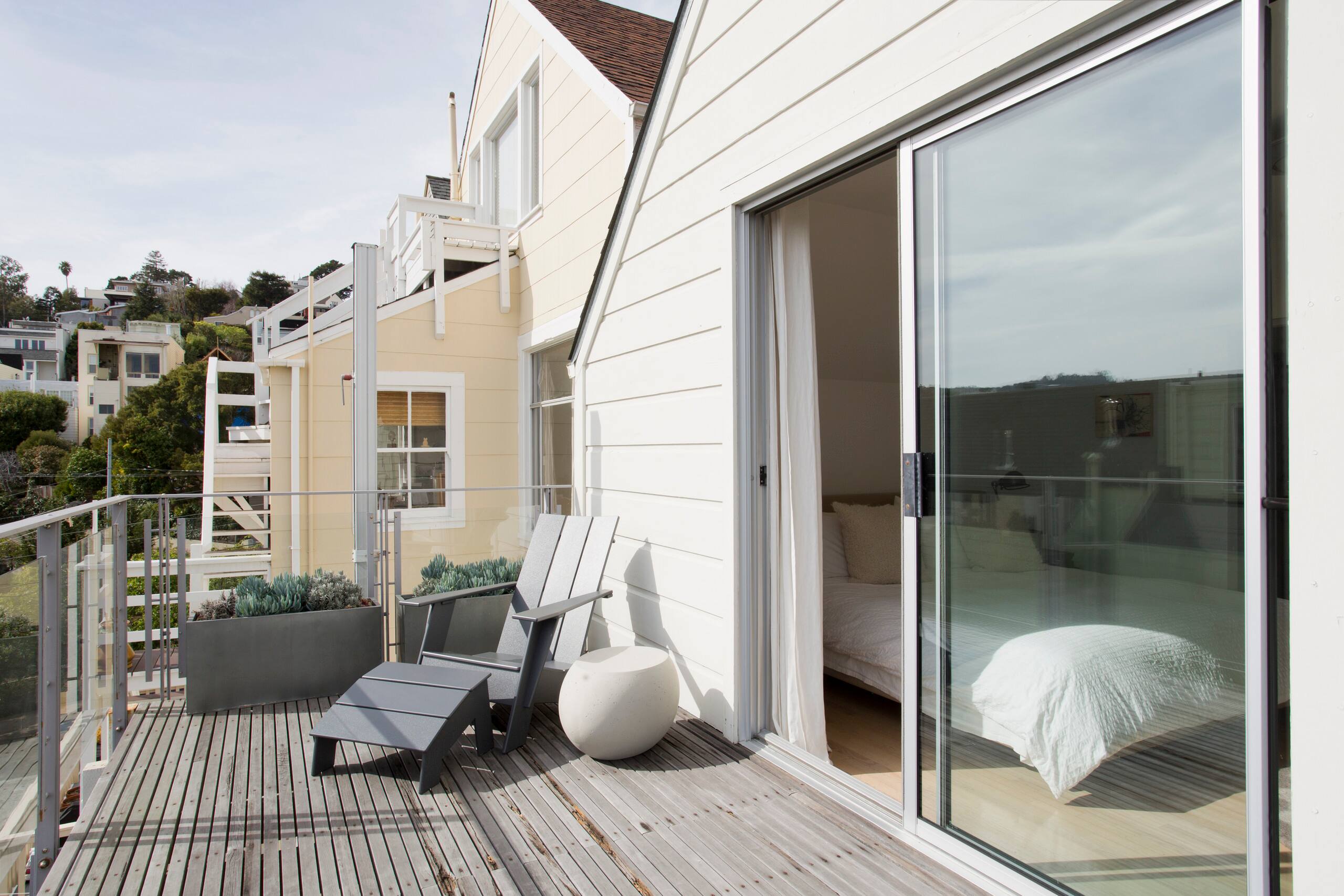Home in San Francisco · ★4.92 · 4 bedrooms · 5 beds · 2 baths - Image 31