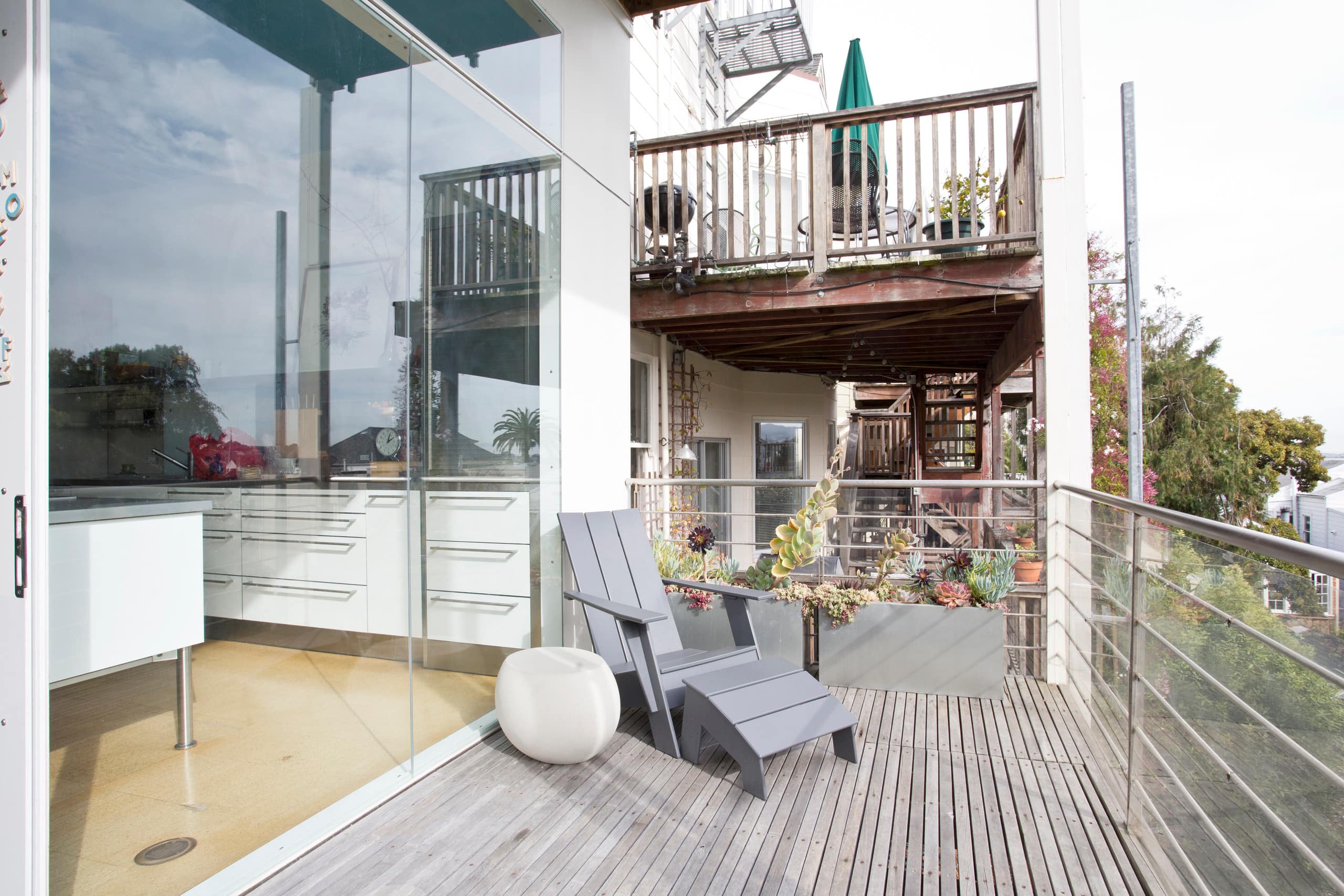 Home in San Francisco · ★4.92 · 4 bedrooms · 5 beds · 2 baths - Image 20